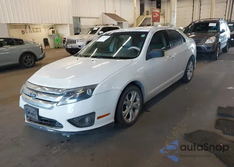 2012 Ford Fusion Se z USA, uszkodzony, nr VIN 3FAHP0HA4CR116548